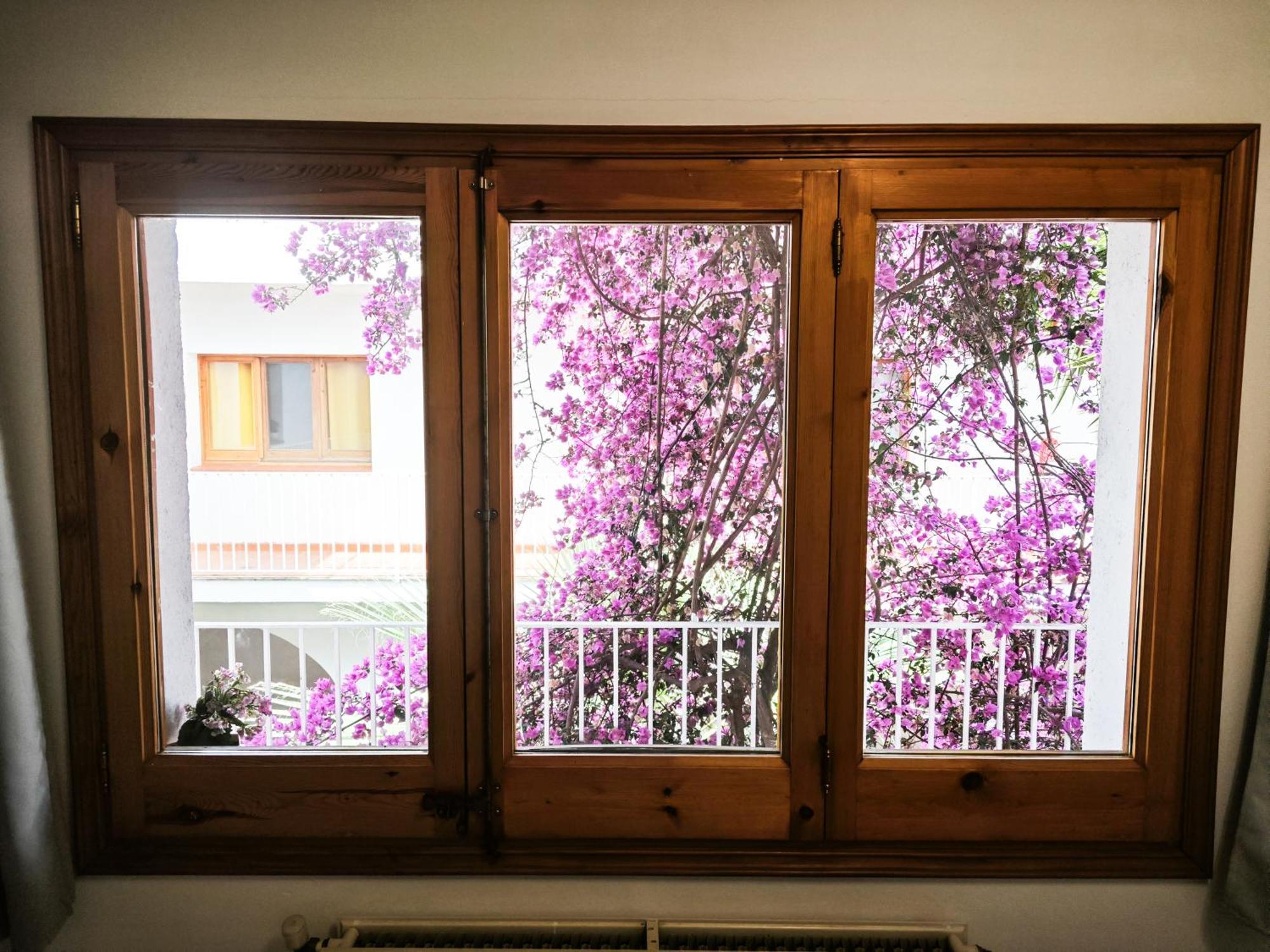 El Penell Apartament Llevant Vilamaniscle ภายนอก รูปภาพ